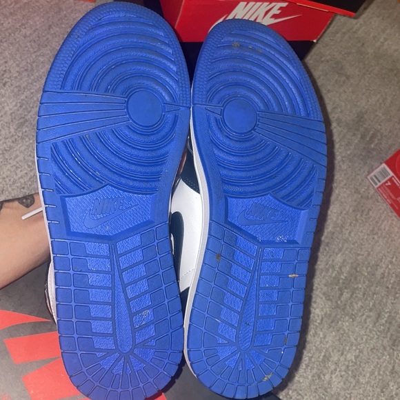 Nike Air Jordan 1 High ‘Royal Toe’ - Picture 10 of 10